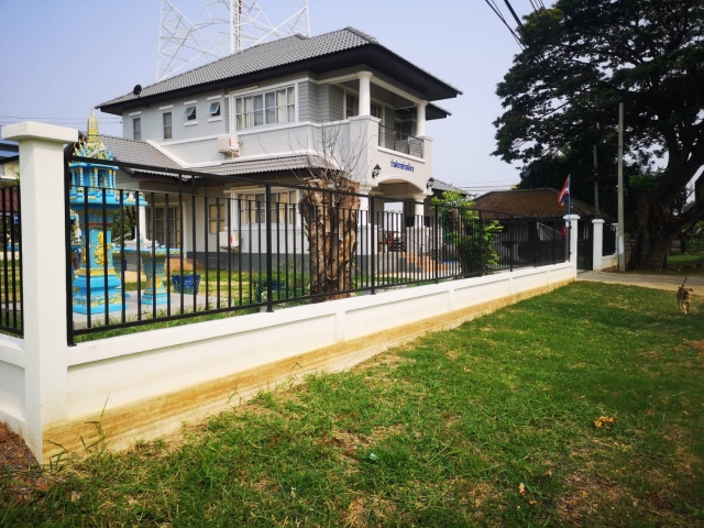 Village Development Fund around the mining area Phimai Salt Company Limited has built a fence for the sheriff's house for Phimai District.